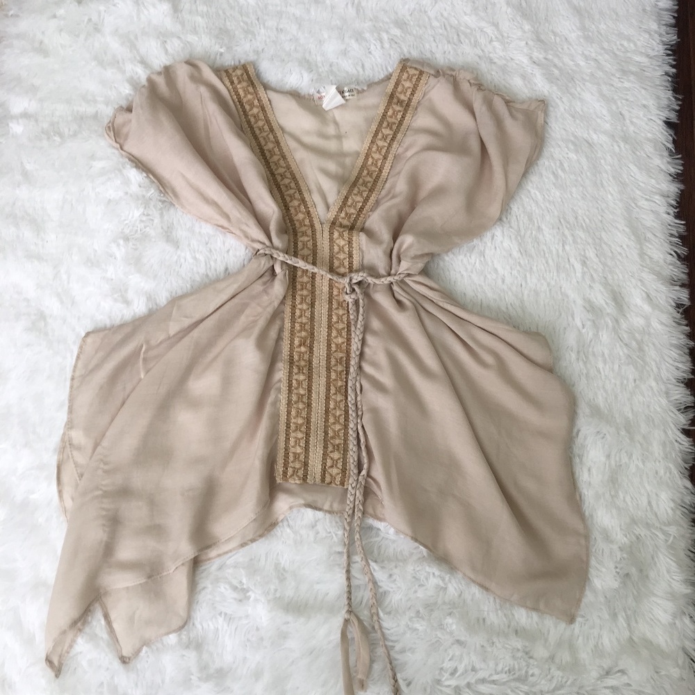 A'gaci cream top